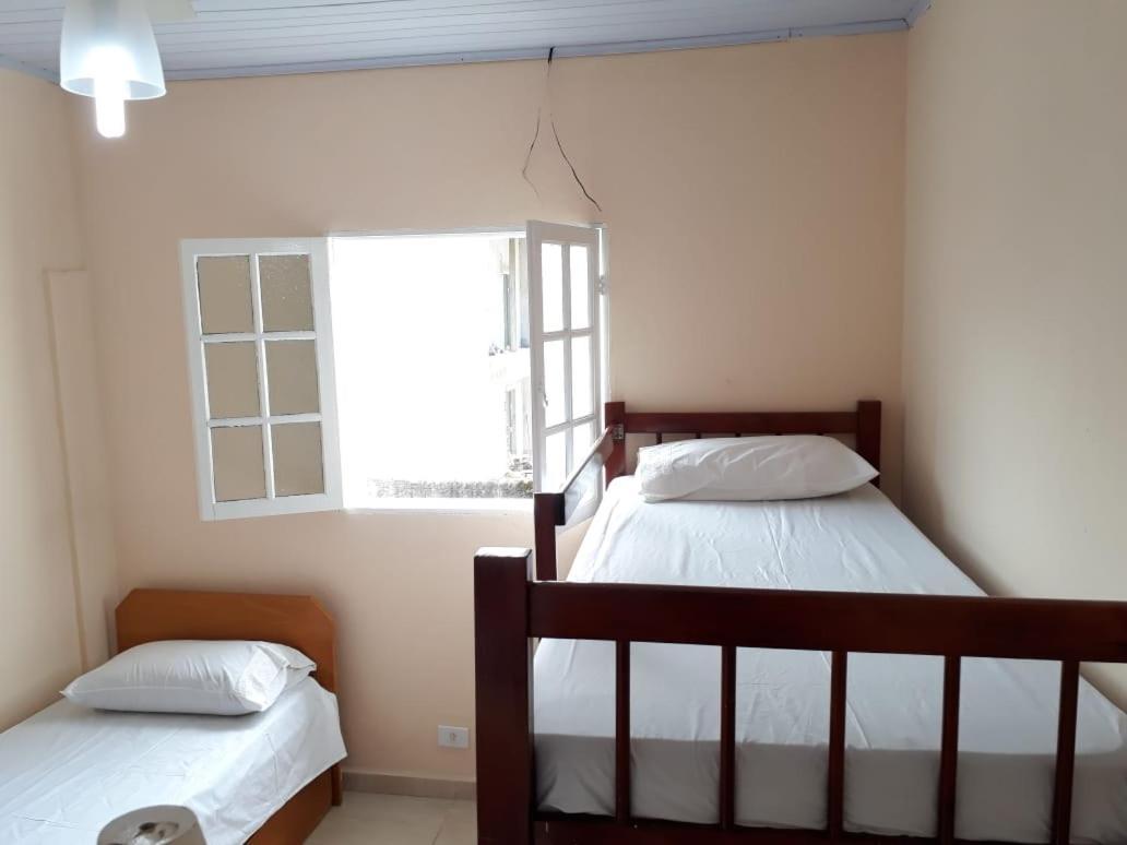 Casa Proxima Da Praia Grande 乌巴图巴 外观 照片